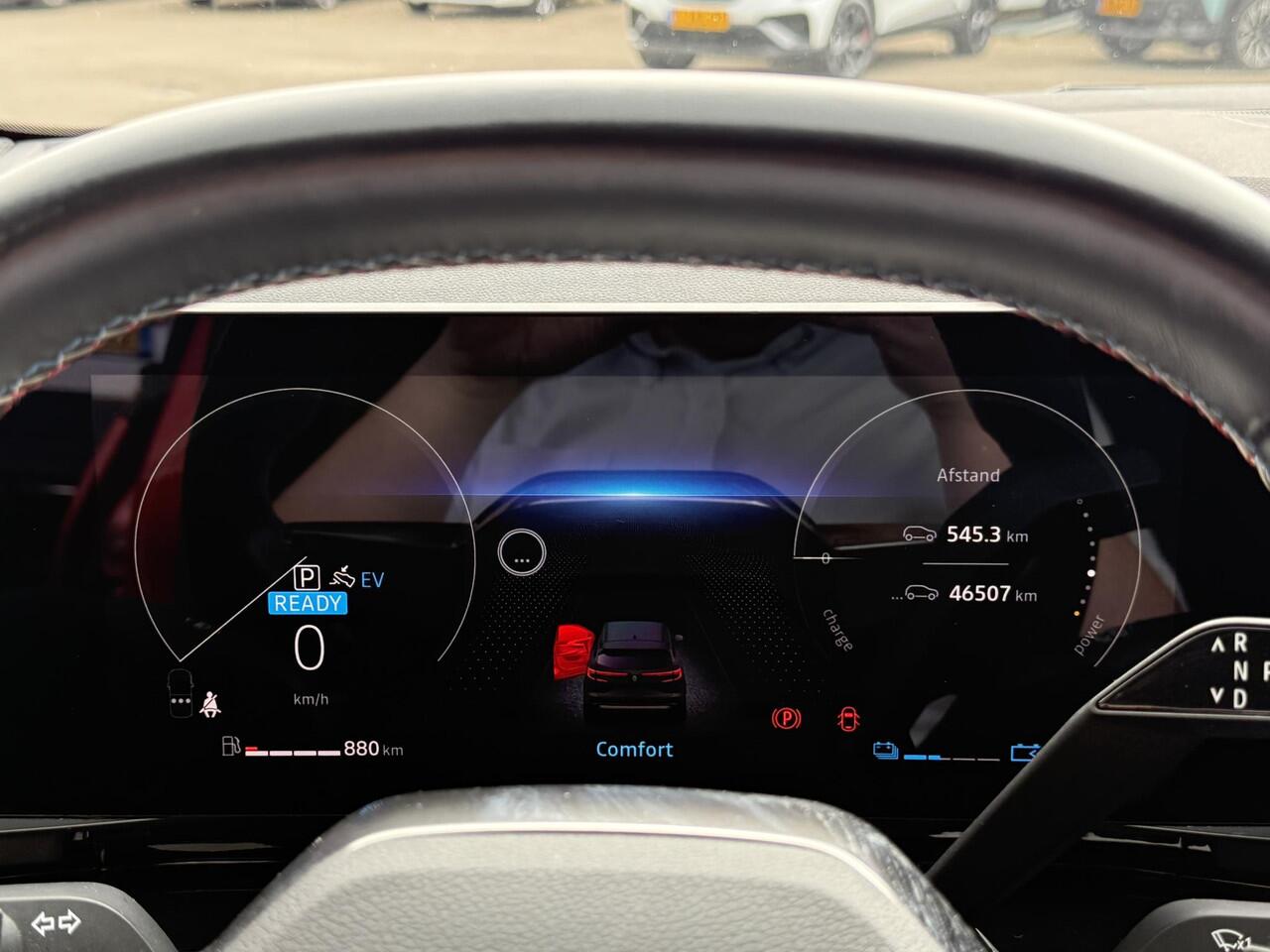 Renault Austral 1.2 E-Tech full hybrid 200 techno esprit Alpine | Trekhaak | Google Maps geïntegreerd | Cruise adaptief | Achteruitrijcamera | LED | Key-less | Elektrische achterklep | Lichtmetaal 20'' |