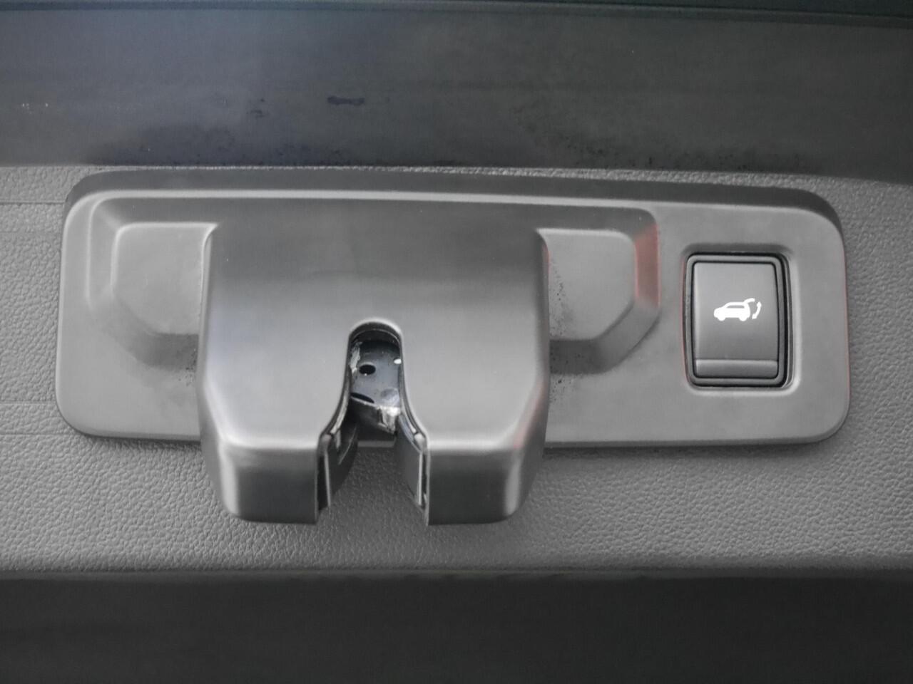 Renault Austral 1.2 mild hybrid 160 X-tronic techno esprit Alpine | Automaat | Navigatie | Extra getint glas | Lichtmetalen velgen | Cruise control | Achteruitrijcamera