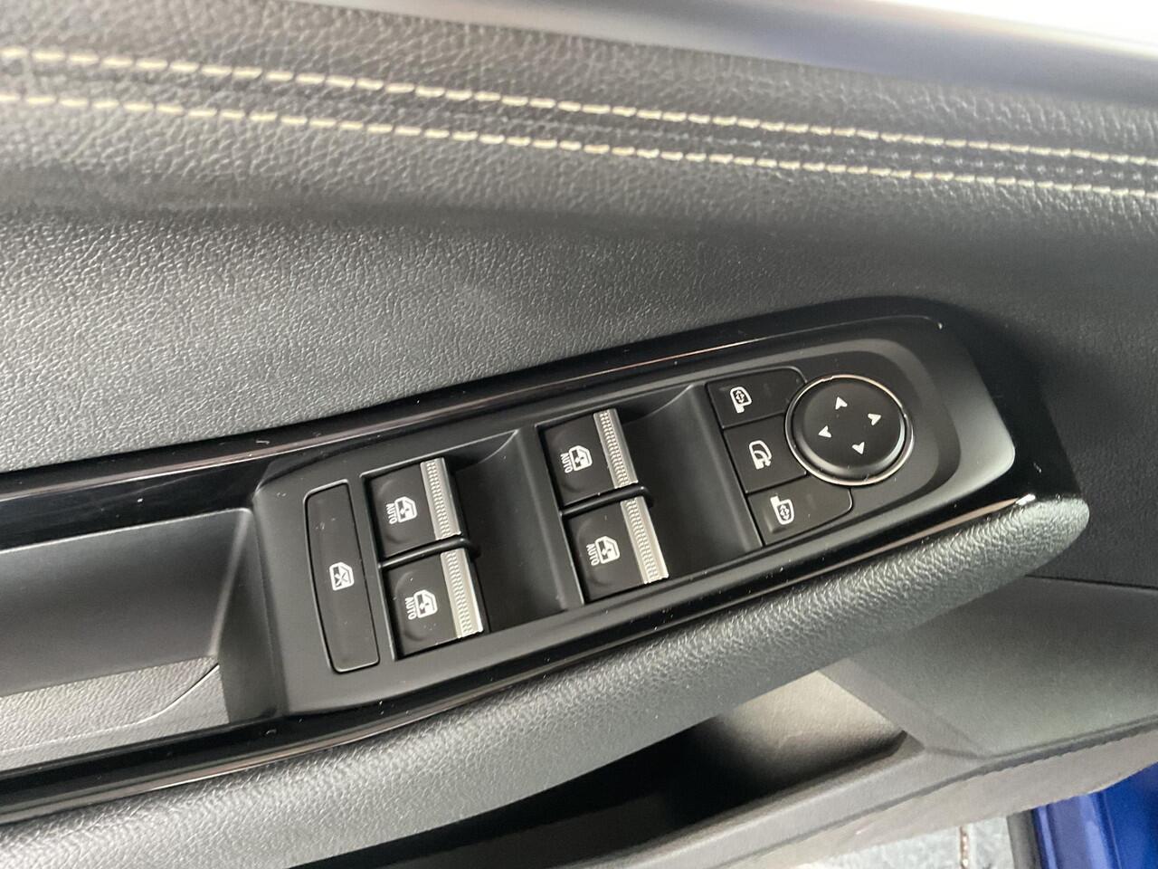 Renault Austral 1.2 E-Tech full hybrid 200 techno / NAVIGATIE / PARKEERSENSOREN / APPLE CARPLAY ANDROID AUTO / CAMERA