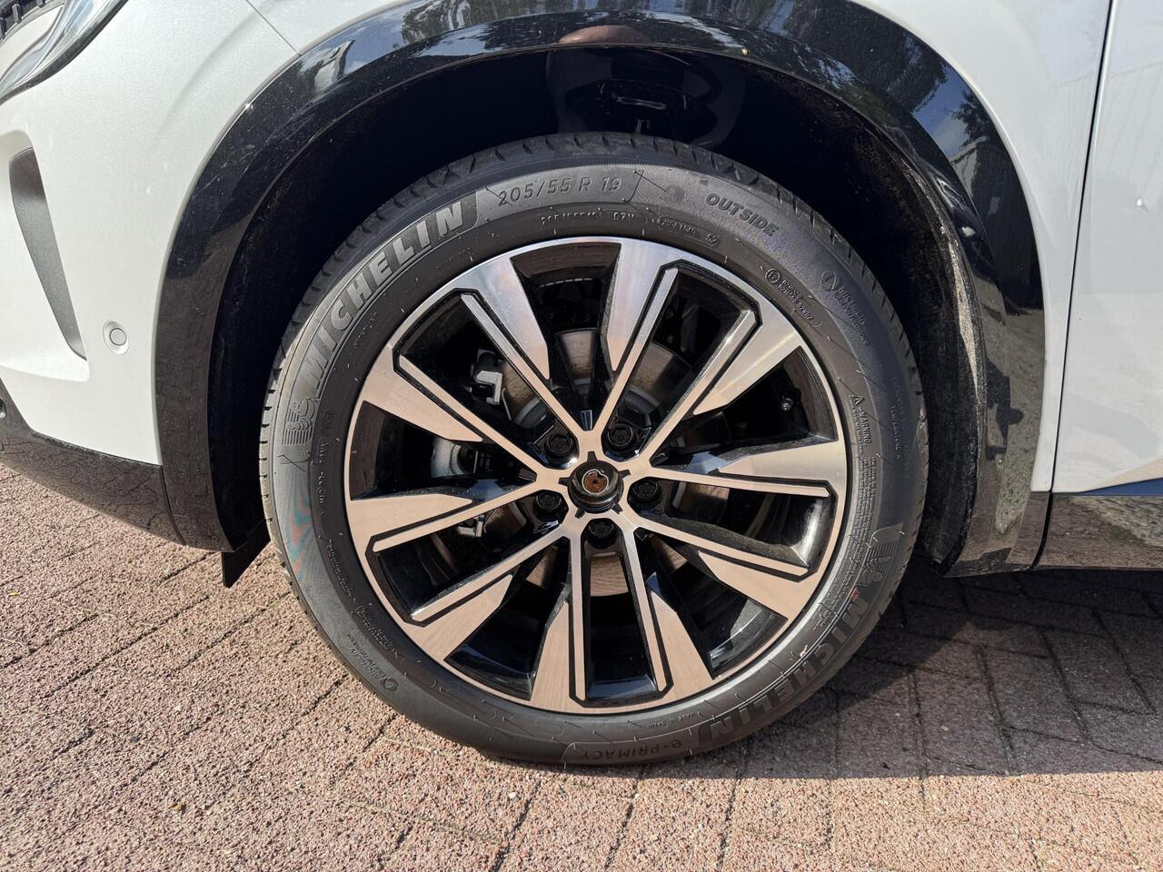 Renault Austral 1.2 E-Tech full hybrid 200 Techno NIEUW!!