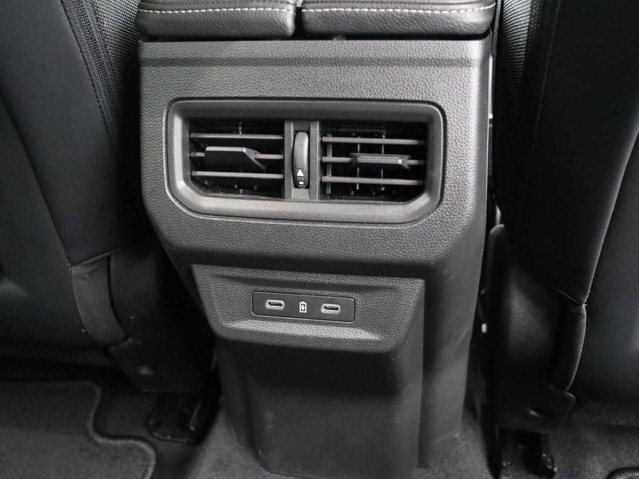 Renault Austral 200pk E-Tech full hybrid Iconic | Elektrische bestuurdersstoel | Stuurwiel & Voorstoelen Verwarmd | Adaptive Cruise Control | Around View Camera |