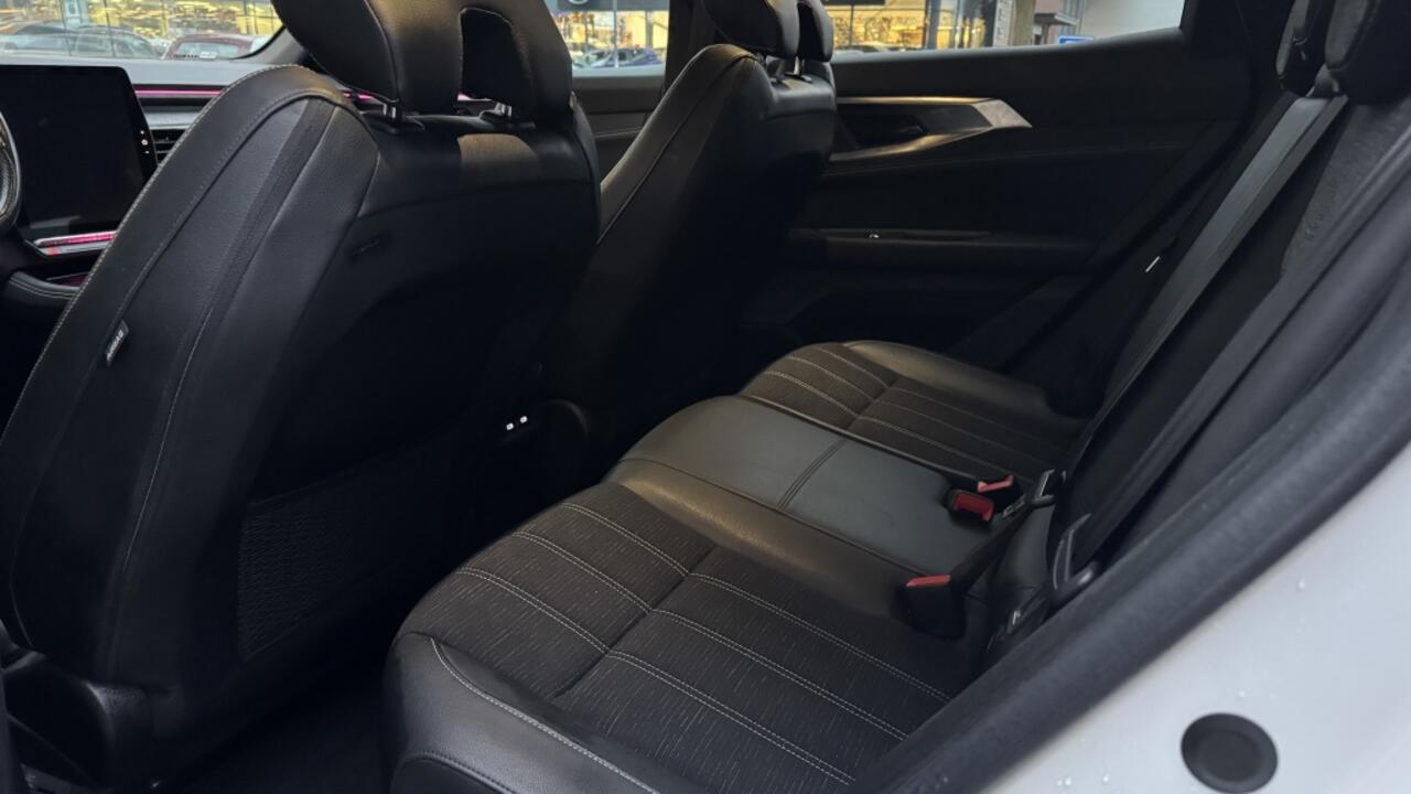 Renault Austral 1.2 mh 160 X. techno | Navi | Camera | Sfeer