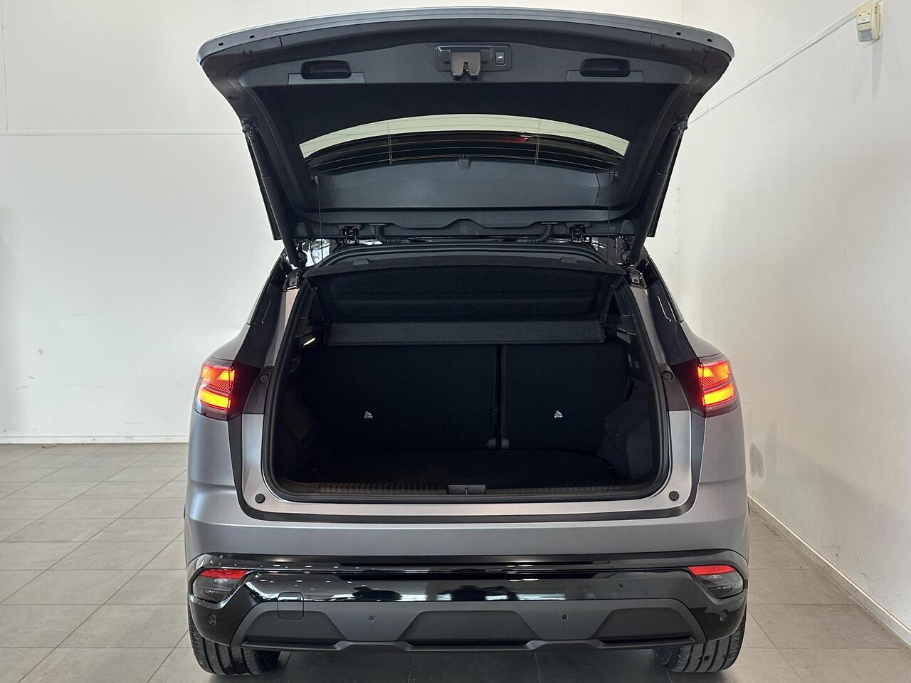 Renault Austral 1.2 E-Tech Full Hybrid 200 Esprit Alpine | 4CONTROL Advanced | Pack Vision | Pack Light & Sound | Pack Around View Camera | Van: ¤ 55.851,- nu rijklaar voor: ¤ 53.851,-