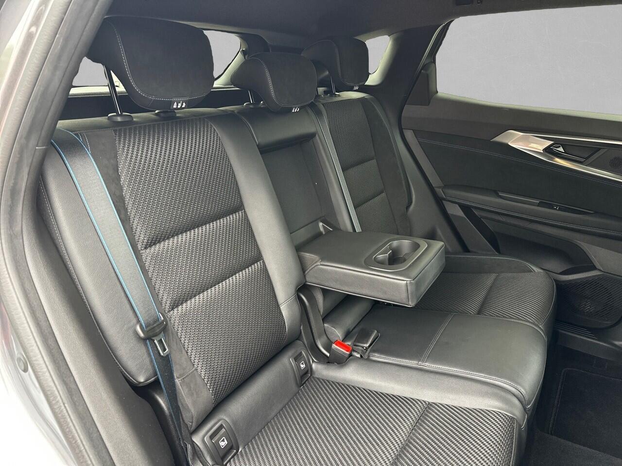 Renault Austral 1.2 E-Tech full hybrid 200 Esprit Alpine NAVI / ECC / CRUISE / CAMERA