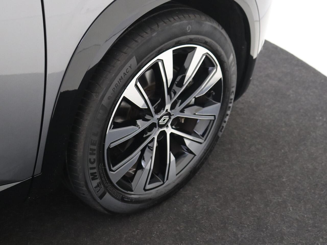 Renault Austral 1.2 E-Tech full hybrid 200 techno | Automaat | Panoramadak | Rondom camera