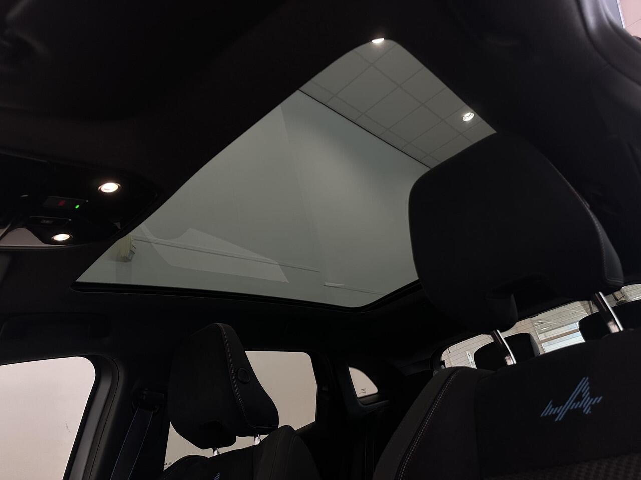 Renault Austral 1.2 E-Tech Full Hybrid 200 Esprit Alpine | 4CONTROL Advanced | Pack Vision | Pack Light & Sound | Pack Around View Camera | Van: ¤ 55.851,- nu rijklaar voor: ¤ 53.851,-