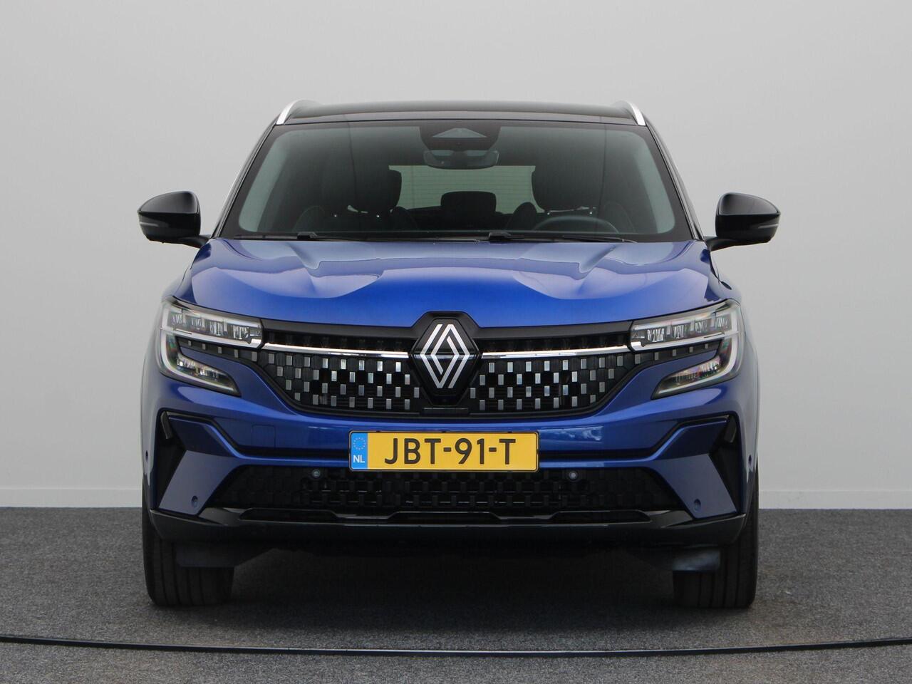 Renault Austral E-Tech full hybrid 200pk Iconic | Massage Stoelen | Verwarmd Voorruit | Stoel- en Stuurverwarming | Achteruitrijcamera |