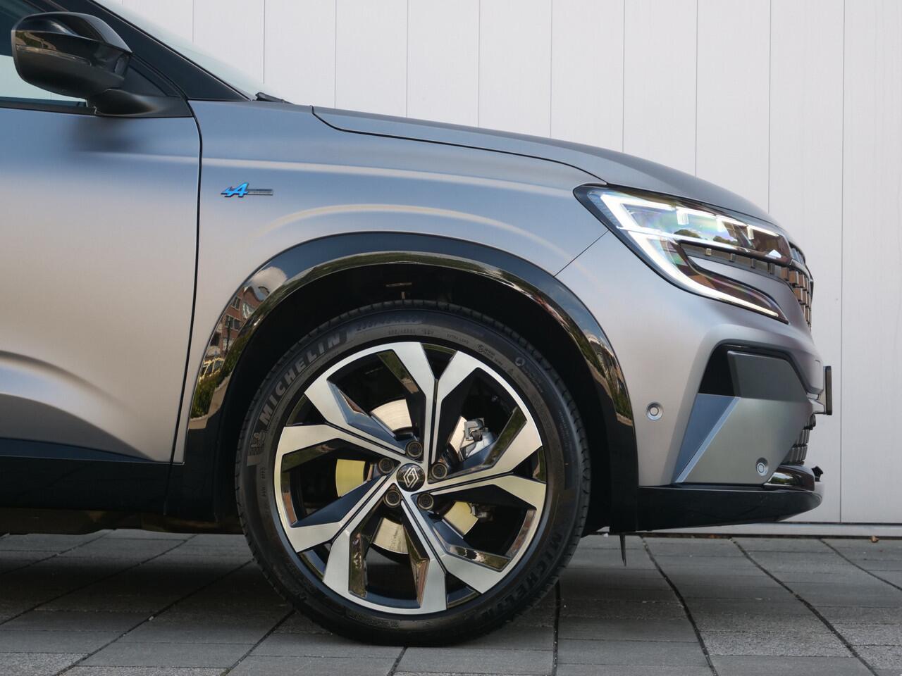 Renault Austral 1.2 200 Pk E-Tech full hybrid iconic esprit Alpine Automaat Navi / DAB / Apple Carplay / Winterpakket
