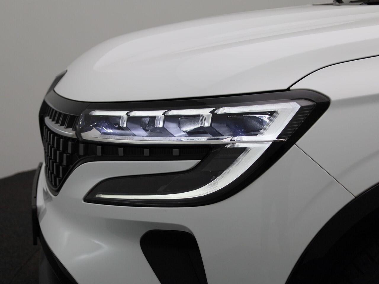 Renault Austral 1.2 E-Tech full hybrid 200 techno | Achteruitrijcamera | Apple CarPlay/Android Auto | Blind Spot Warning | Climate Control | Cruise Control | Draadloze Oplader | Grootlichtassistent | Keyless | Parkeersensoren Voor en Achter |