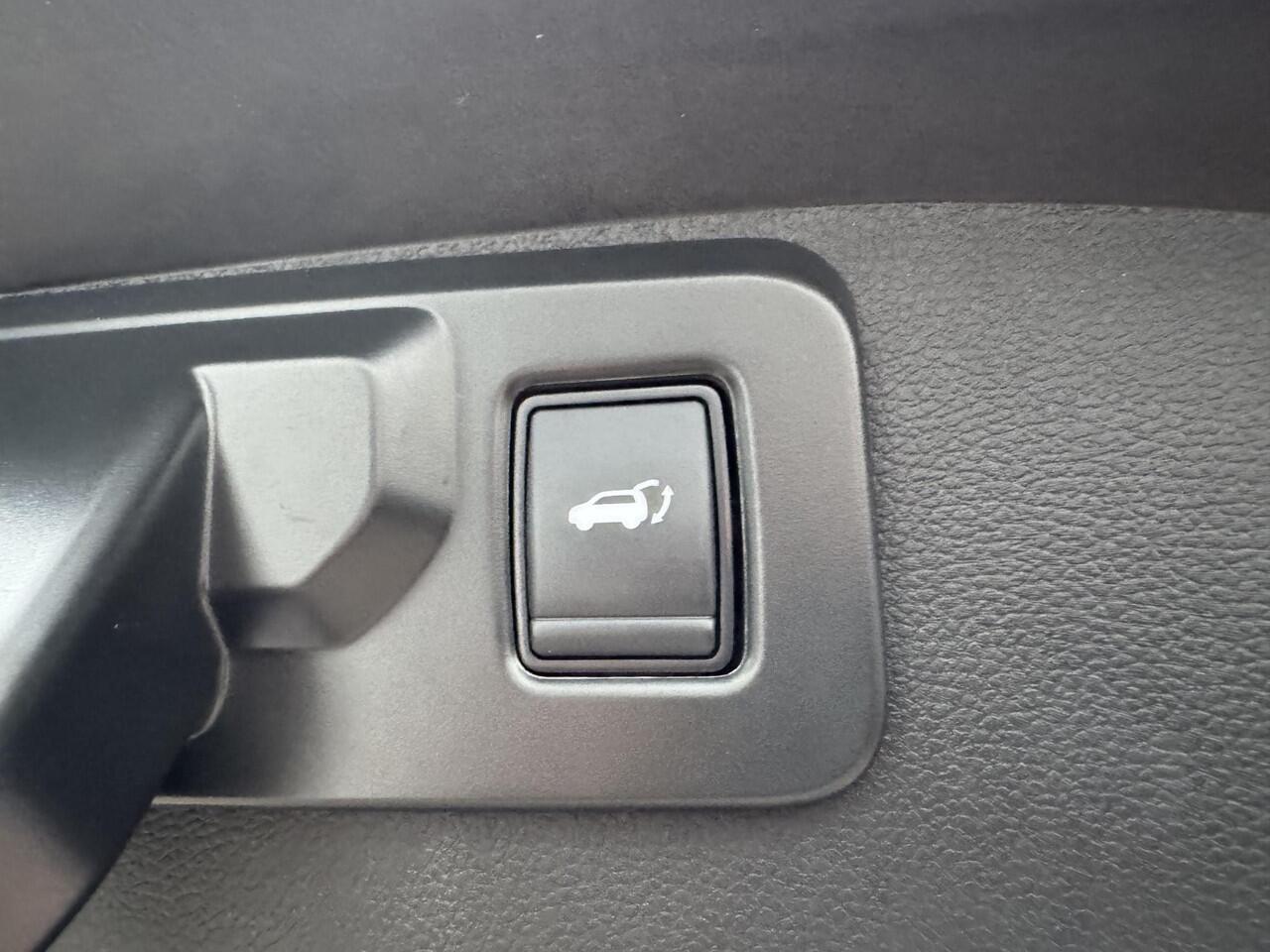 Renault Austral 1.3 mild hybrid 160 Techno+Panodak+Pack Winter!!