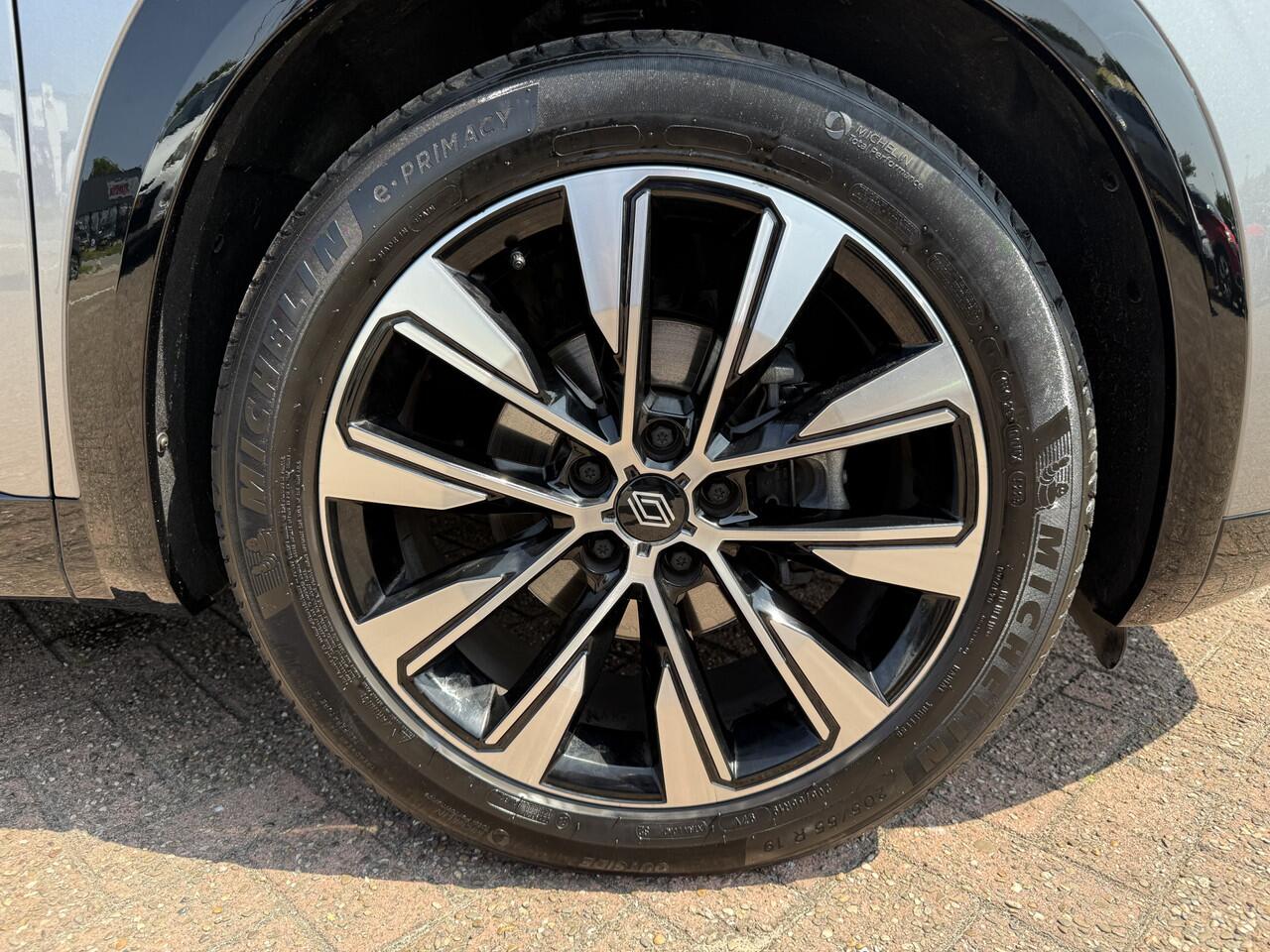 Renault Austral 160 pk MHEV X-Tronic techno | panoramadak | 360 camera | 1.800 kg aanhanger! | tijdelijk gratis Top Afleverpakket twv Eur 695