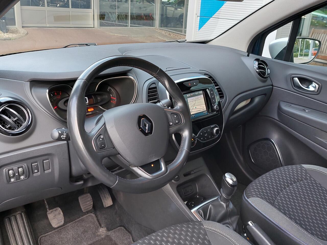 Renault CAPTUR 1.3 TCe 131pk Intens | Origineel NL | Navi | Clima | Cruise | Led Koplampen | Keyless Entry | Dodehoek+Licht+Regensensor | Pdc V+A+Assist+Camera | Privacy Glass | 17''lm |