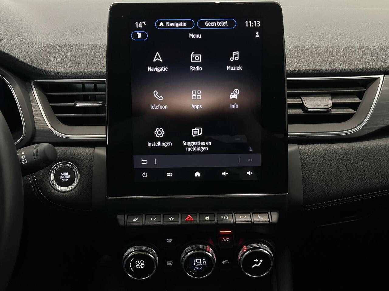 Renault CAPTUR 1.6 E-Tech Full Hybrid 145 Iconic | Leder | 360° camera | Stoel- en stuurverwarming | All season banden | 1e eigenaar + dealer onderhouden!