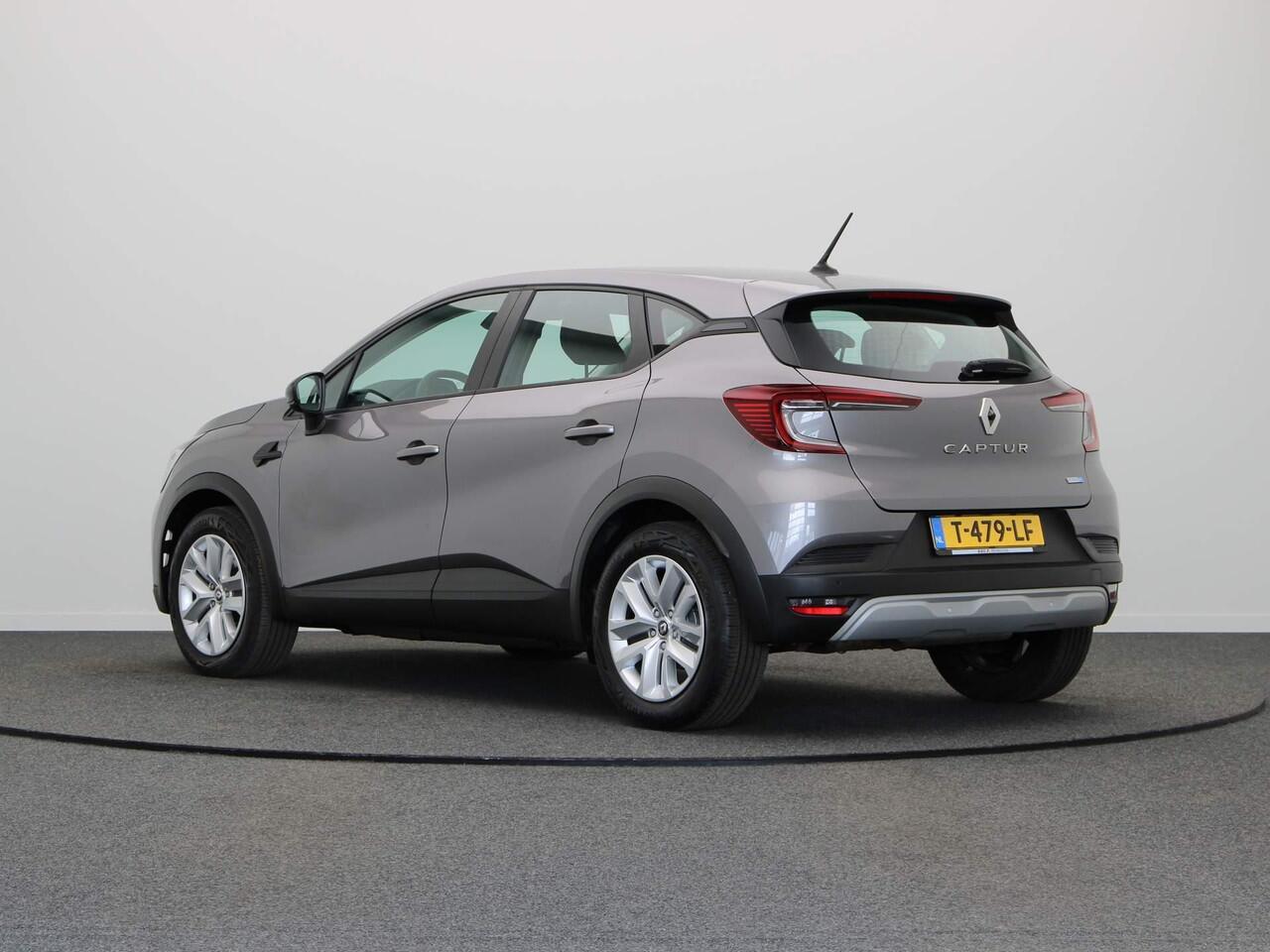 Renault CAPTUR E-Tech Hybrid 145pk Evolution | Parkeersensoren voor/achter met achteruitrijcamera | Climate control | Navigatie |