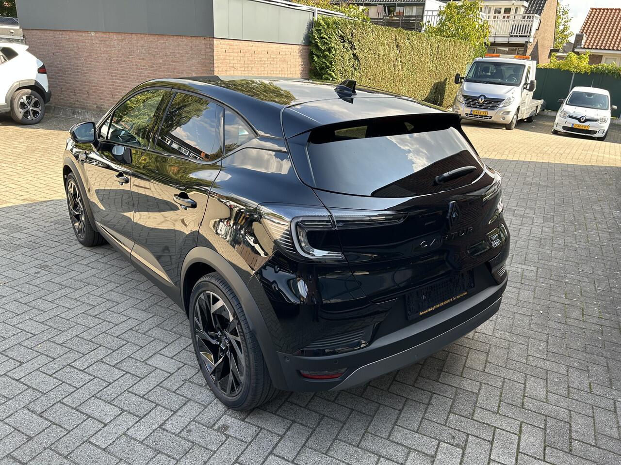 Renault CAPTUR 1.6 E-Tech full hybrid 145 esprit Alpine/Schuifdak/stoel en stuur verwarmd/360 camera