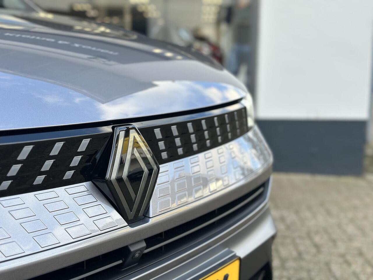 Renault CAPTUR 1.8 E-Tech full hybrid 160 esprit Alpine | Nieuwe Nederlandse auto | Pack Priviege | Pack Light & Sound | Rijklaarprijs!! | Voordeel op deze auto van ¤ 4.380,- |