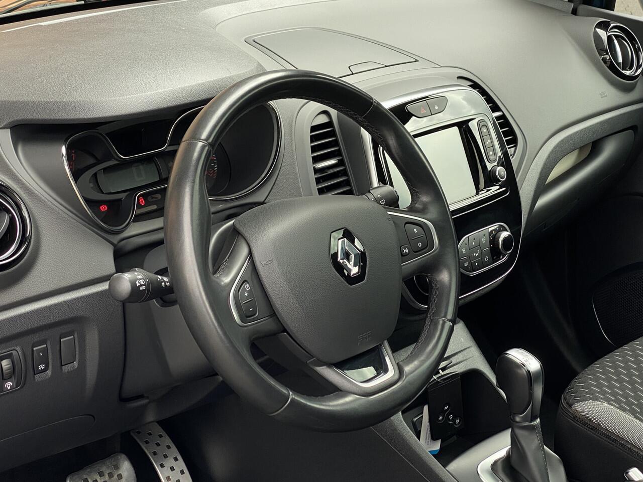 Renault CAPTUR 1.3 TCe Version S Panoramadak / Camera / Navigatie