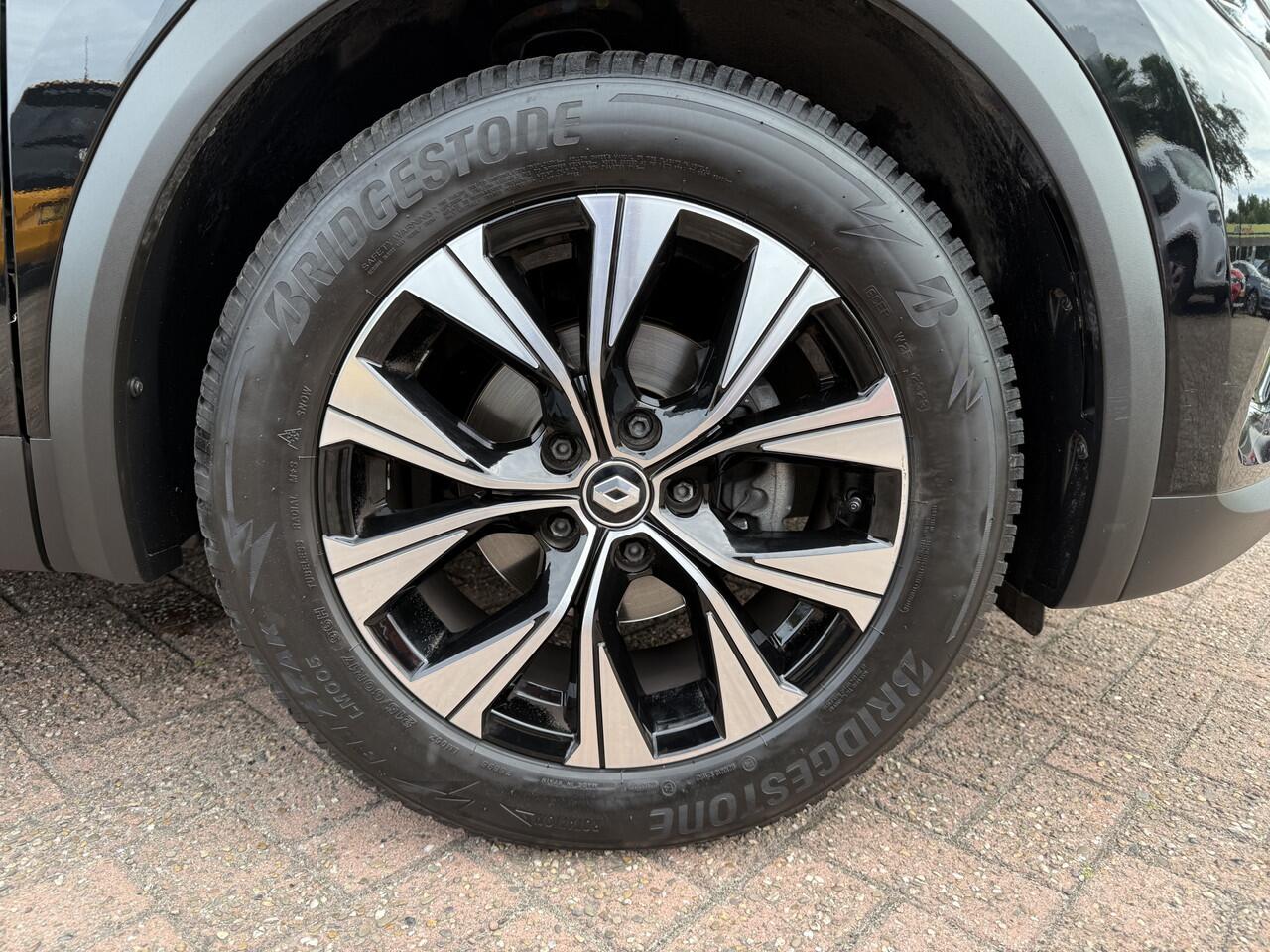 Renault CAPTUR Techno Tce 140 EDC automaat | panoramadak | parkeersensor v+a | camera | tijdelijk gratis Top Afleverpakket twv Eur 695