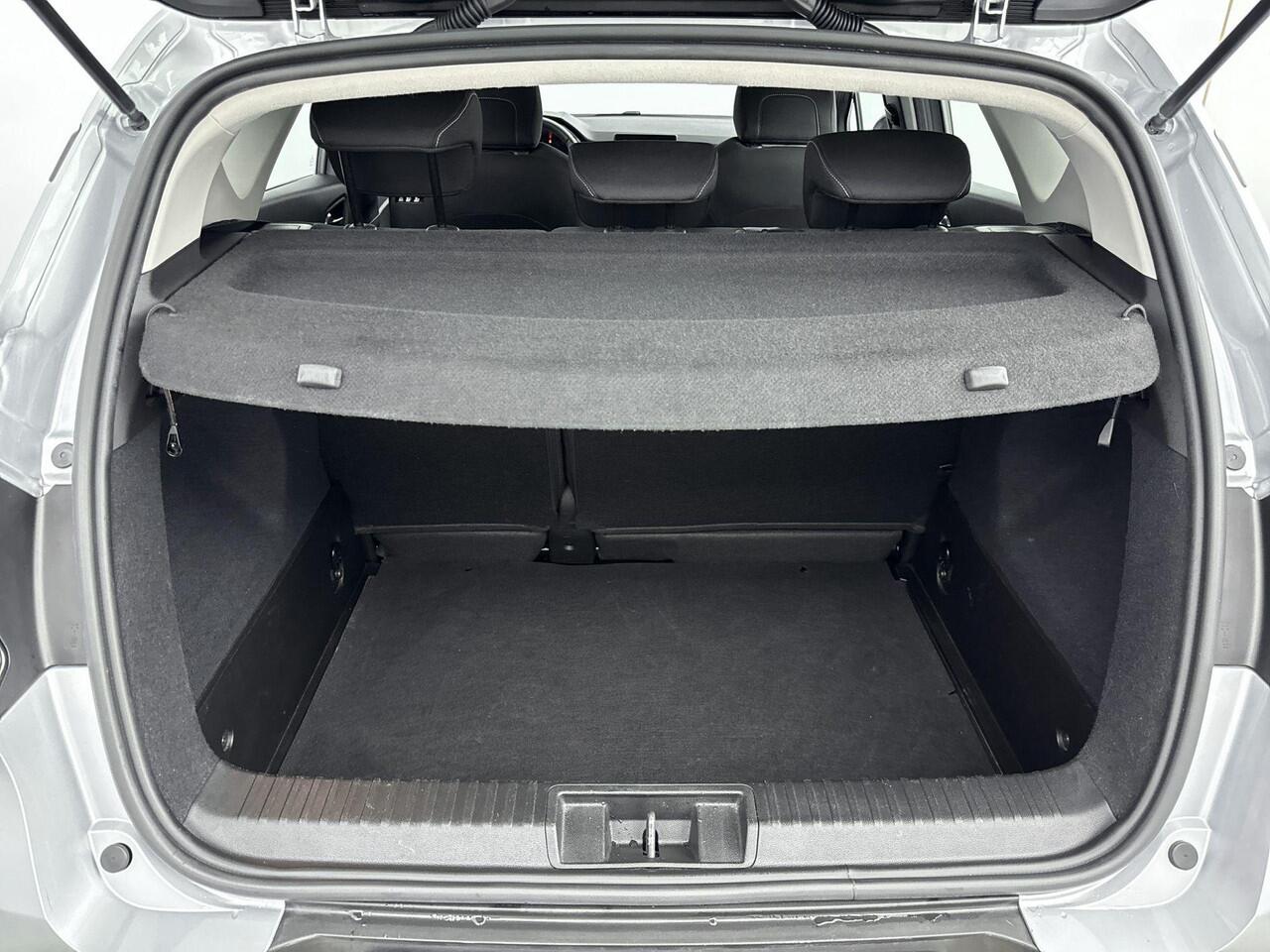 Renault CAPTUR 1.0 TCe 90Pk Evolution | Navigatie | Airco | Parkeersensoren | Cruise Control | Apple Carplay/Android Auto | Radio DAB+ Bluetooth | Keyless Entry & Start | Bestuurdersstoel in Hoogte Verstelbaar |