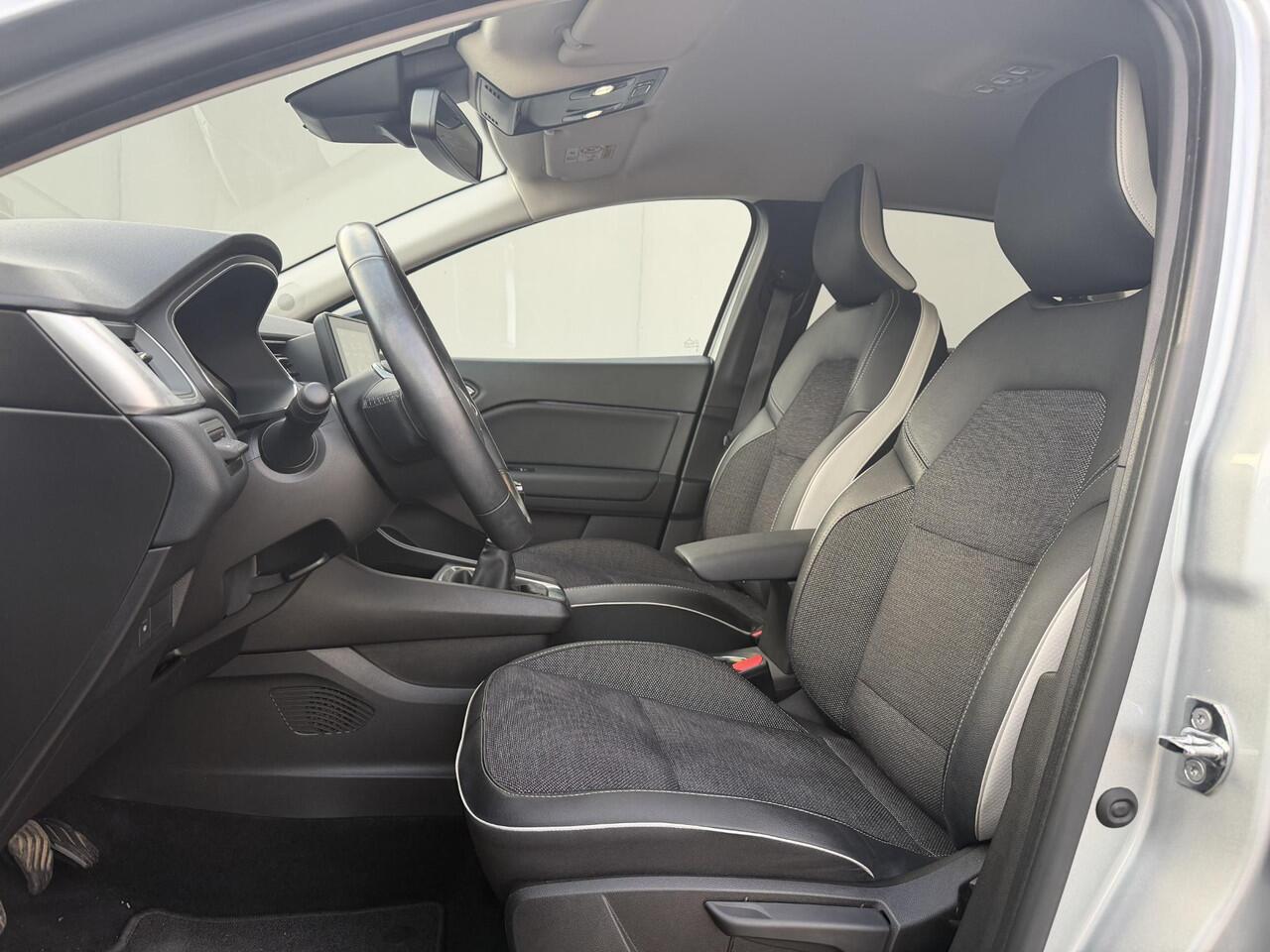 Renault CAPTUR 1.0 TCe 90 techno / Trekhaak 1200KG / Camera / PDC / Navigatie / Stoel & Stuurwiel Verwarming / Cruise / Clima / DAB / AppleCarplay & Android Auto /