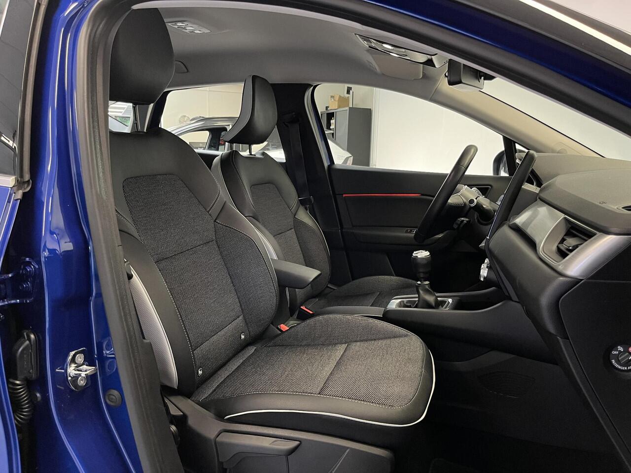 Renault CAPTUR 1.3 TCe 140 Intens | 360 CAMERA | CARPLAY | STOEL/STUUR.V.W. |