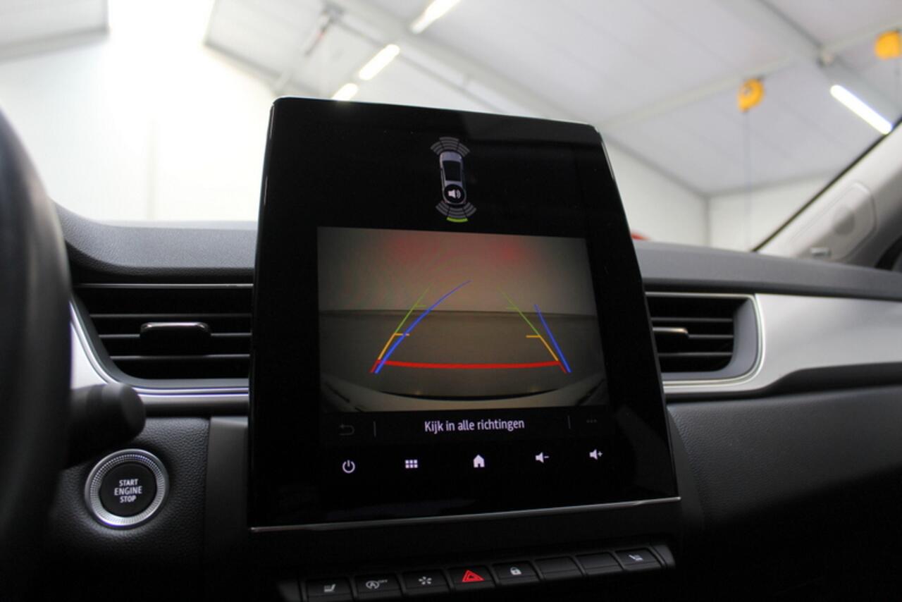 Renault CAPTUR 1.3 mild hybrid 140 techno 141PK, RIJKLAAR!! PANORAMADAK | DEELS LEER | BOSE | STOEL/STUUR/RUITVERWARMING