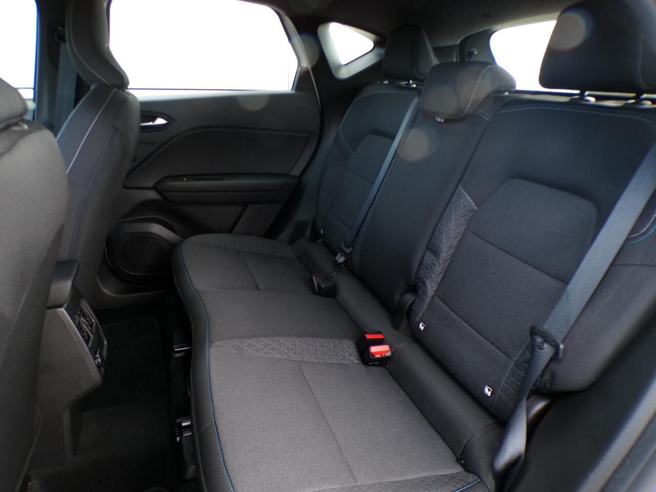 Renault CAPTUR 1.0 TCe 90 evolution, Trekhaak / Carplay + Android Auto / Sensoren + Camera / Full LED. / Cruise Control