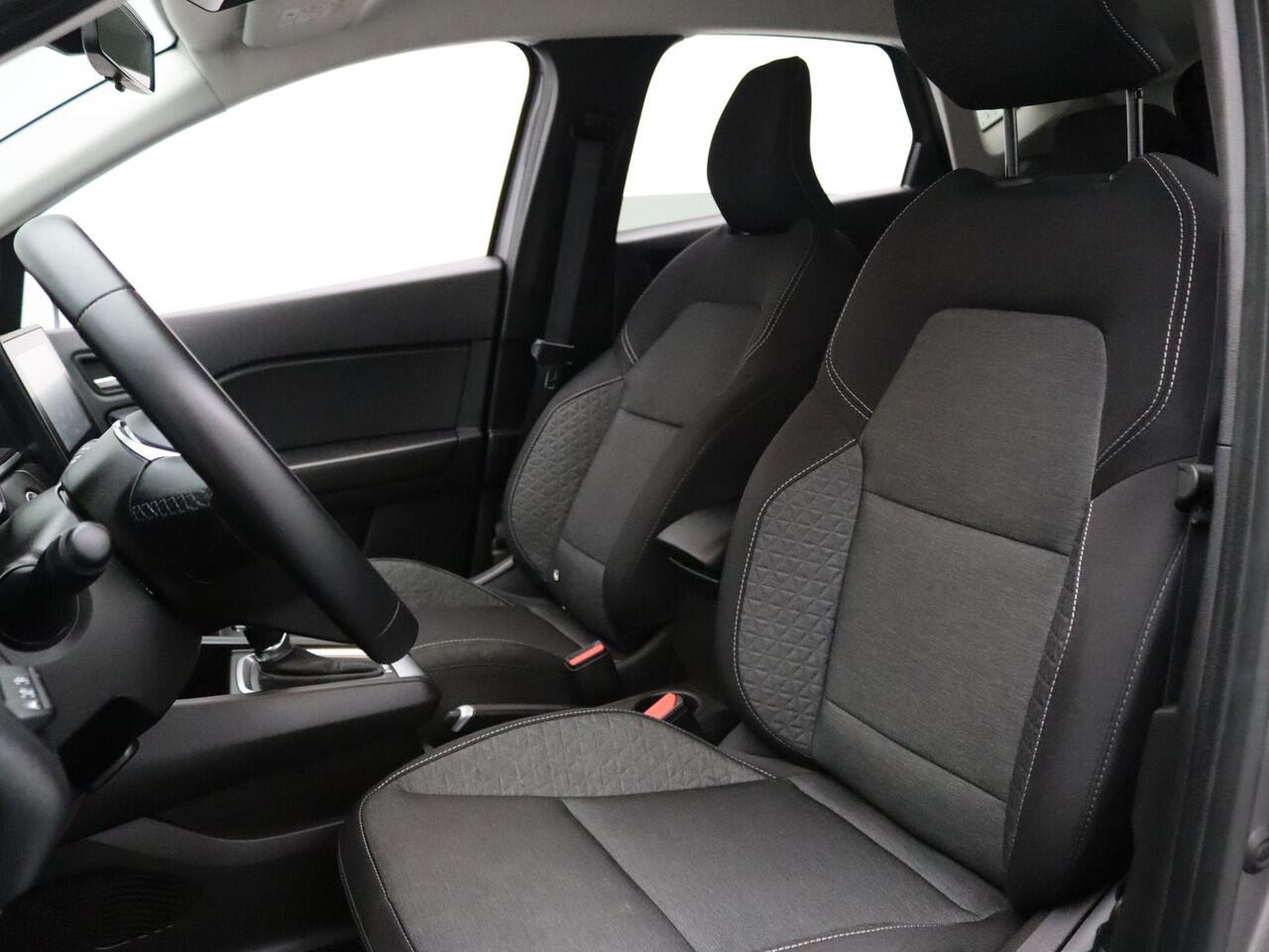 Renault CAPTUR E-Tech full hybrid 145pk Evolution Cruise | Climate | Navi | Parkeersens. achter