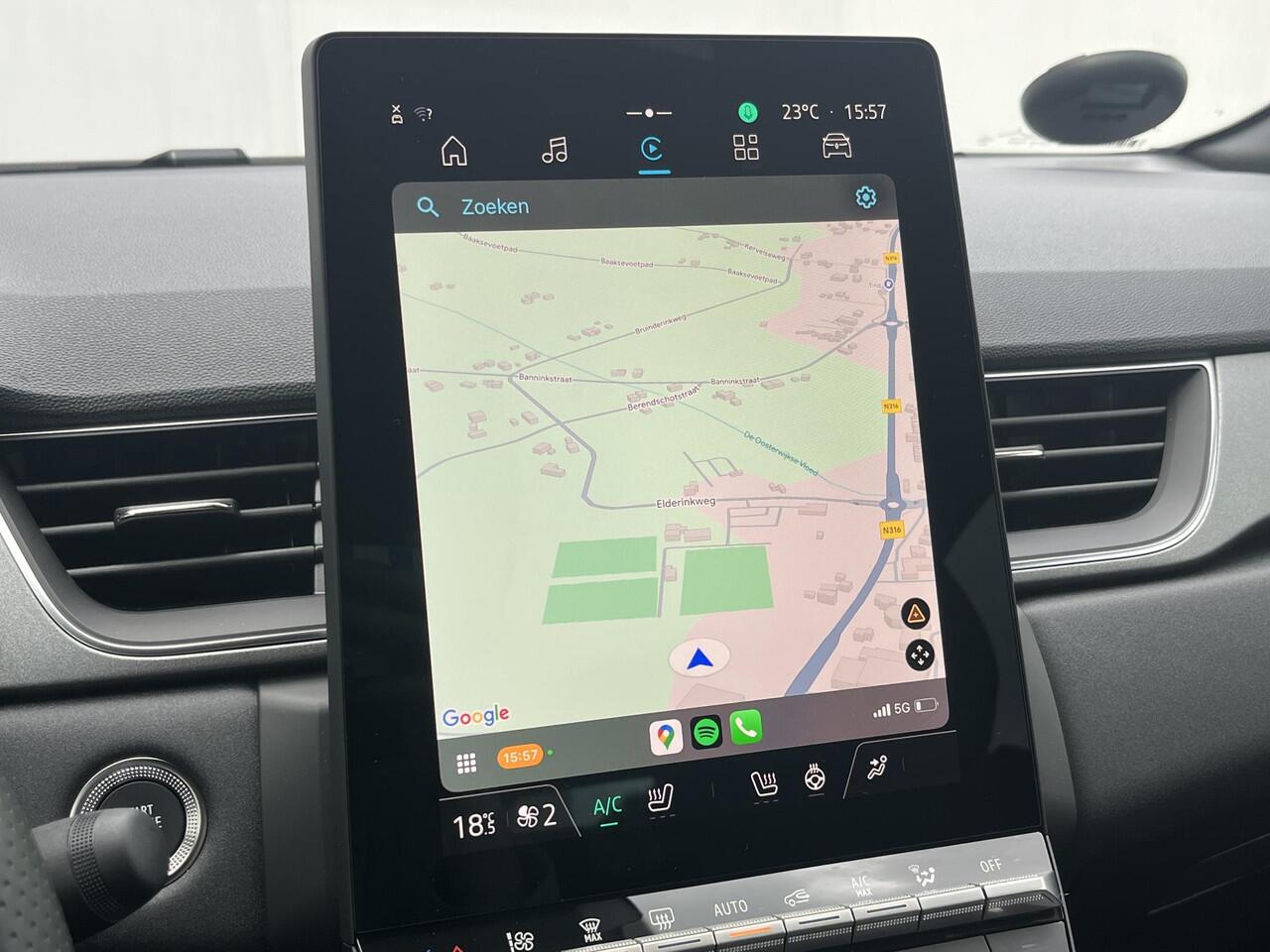 Renault CAPTUR 1.3 mild hybrid 160 techno Automaat / Adaptief Cruise Control / Stoel & Stuurverwarming / Apple Carplay & Android Auto / Achteruitrijcamera / Climate Control /