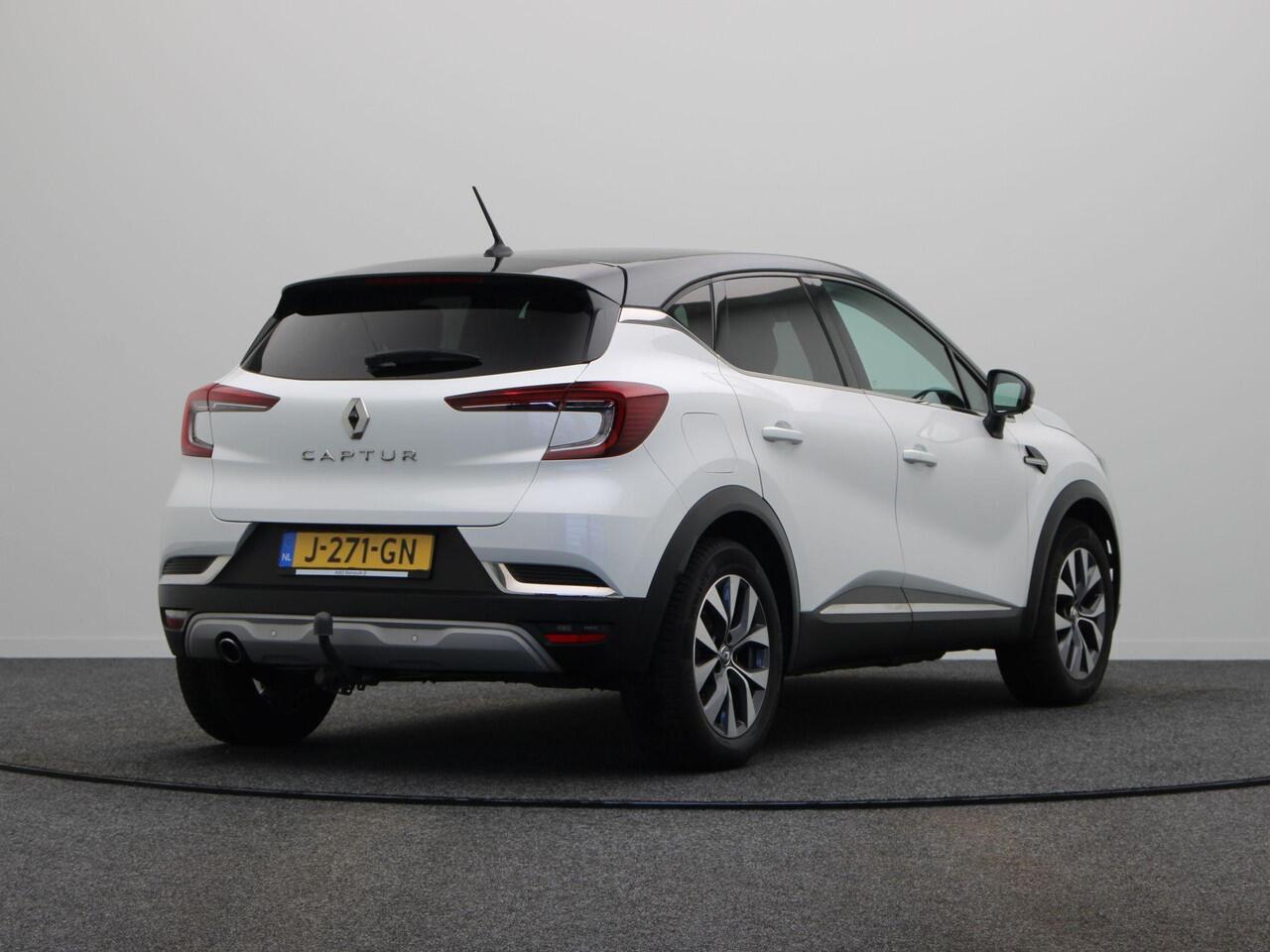 Renault CAPTUR 1.0 TCe 100 Bi-Fuel Intens | Trekhaak | Dealeronderhouden | Navigatie | Achteruitrijcamera |