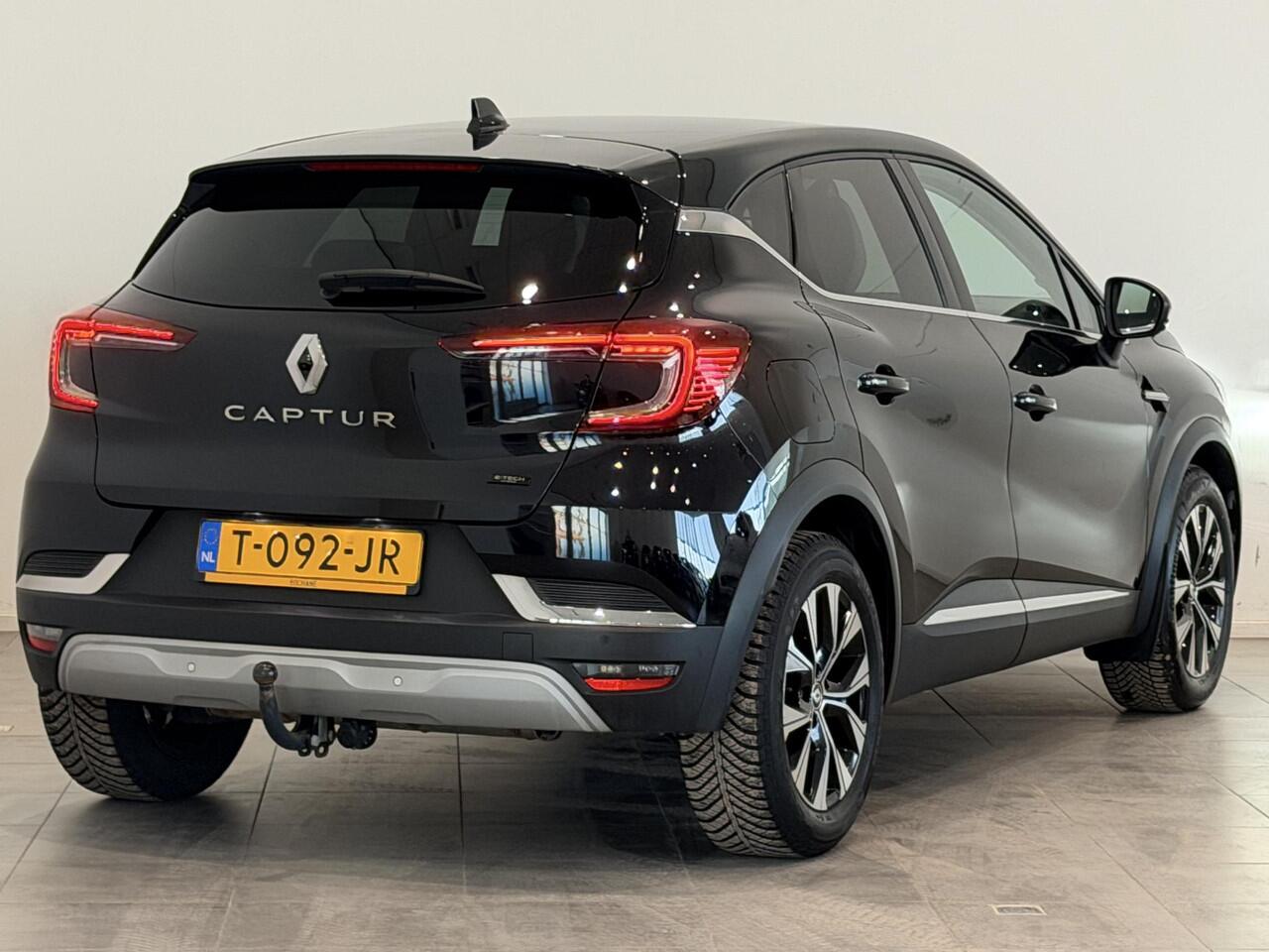 Renault CAPTUR 1.6 E-Tech Full Hybrid 145 Techno | Trekhaak | All season banden | Navigatie | Climate Control | Cruise Control | Lichtmetalen velgen 17" | Apple Carplay/Android Auto