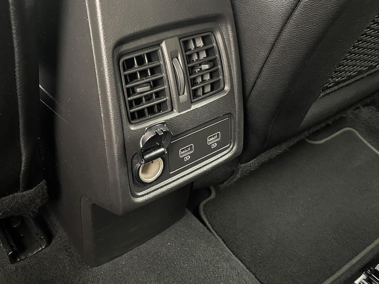 Renault CAPTUR TCe 90 R.S. Line | Sportieve uitvoering | Groot scherm navigatie | Lage kilometerstand |