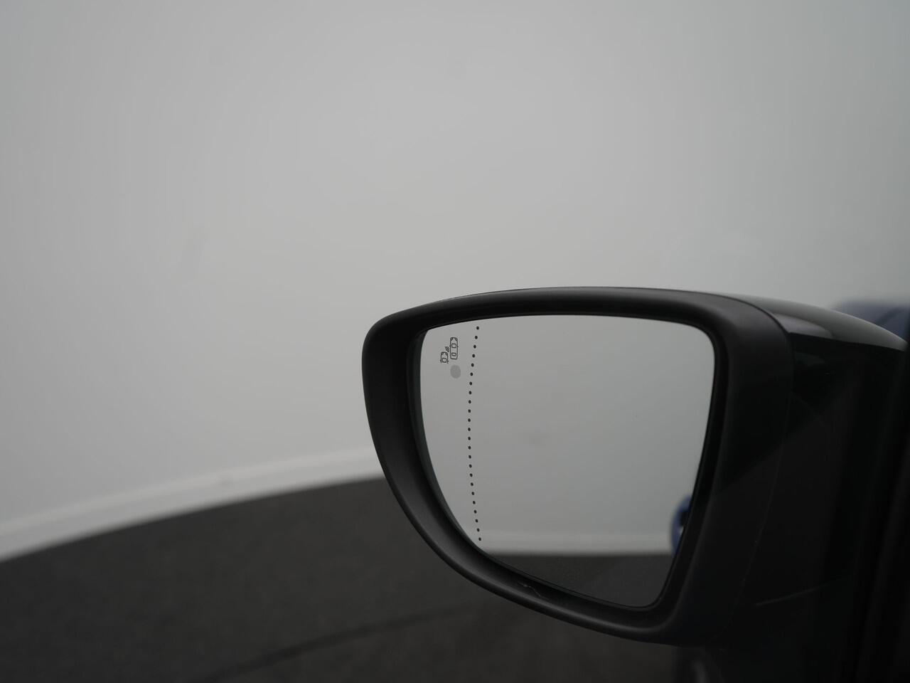 Renault CAPTUR TCe 150 EDC Version S - RIJKLAARPRIJS - Automaat - 150 pk - Trekhaak - Achteruitrijcamera - Cruise Control - Dealeronderhouden