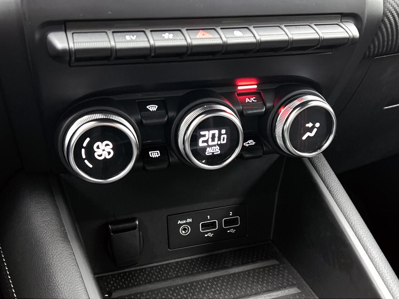 Renault CAPTUR E-Tech Plug-in Hybrid 160PK R.S. Line RS / CAMERA / Navi Groot