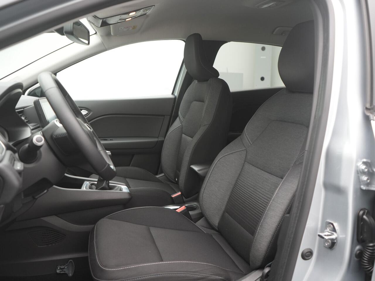 Renault CAPTUR TCe 140 Business Zen - Occasion Lease vanaf ¤424 p/m - RIJKLAARPRIJS - 140 pk! - 4 cilinder - Achteruitrijcamera - Dealeronderhouden