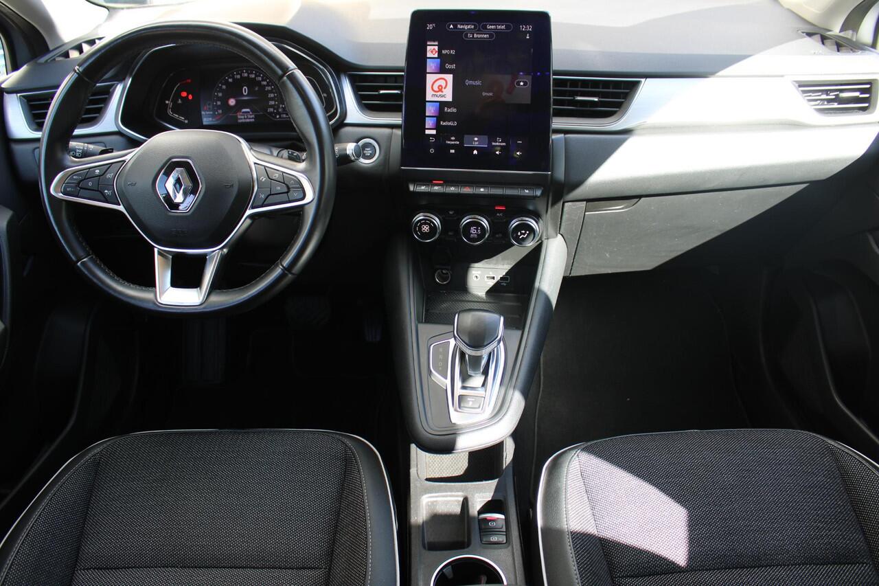 Renault CAPTUR 1.3 TCe 155 Intens | Navigatiesysteem | Trekhaak | Dodehoekwaarschuwing| Adaptive Cruisecontrol | Apple/Android Auto | Stoelverwarming | Climatecontrol