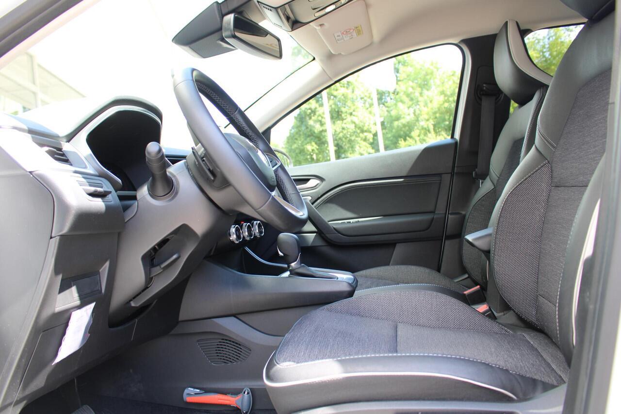 Renault CAPTUR 1.3 mild hybrid 160 techno | Around View monitor | Climate control | Cruise control | BOSE | Parkeensensoren | Appel Carplay/ Android Auto | Parkeerhulp | Navigatie