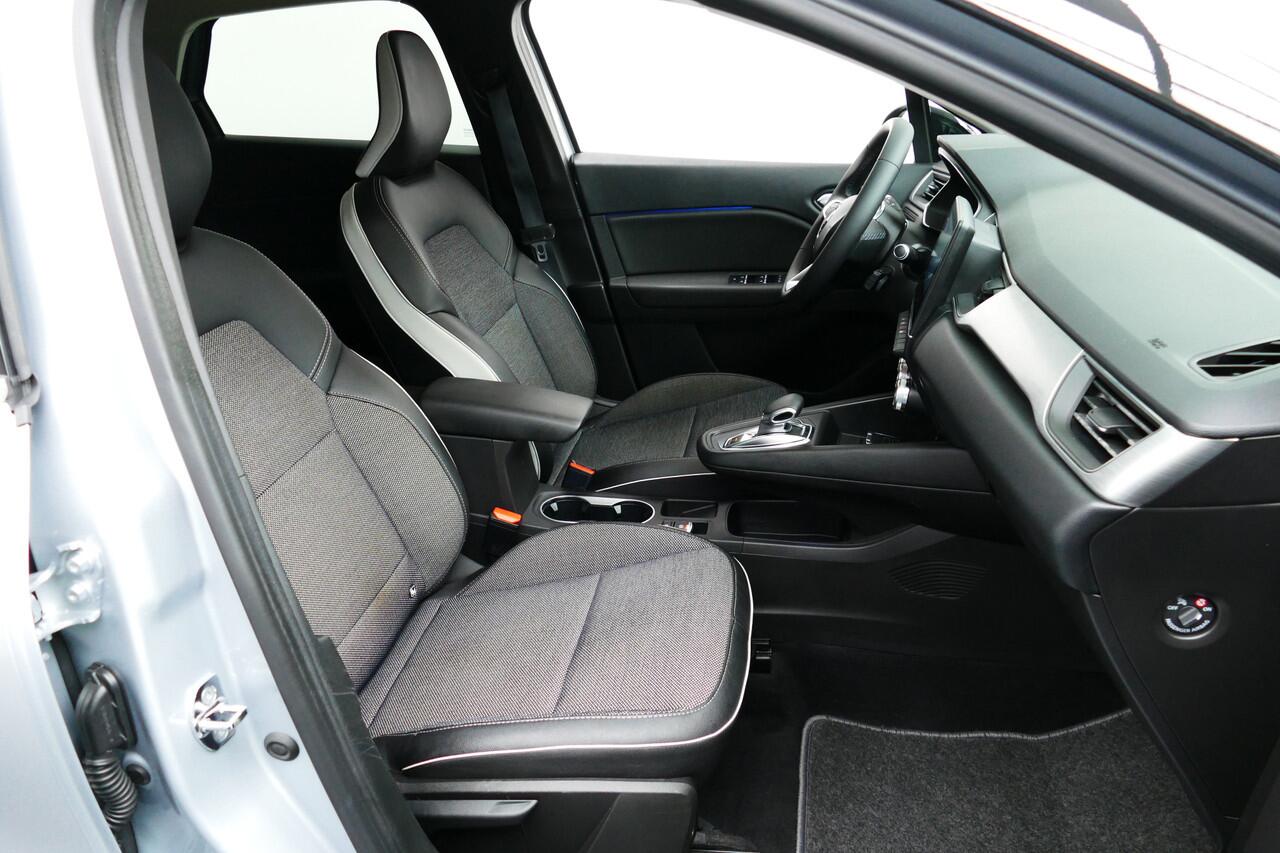 Renault CAPTUR 1.6 E-Tech Plug-in Hybrid 160 E-TECH Zwart Dak, 18"LMV, Full Led, Navi, Clima,