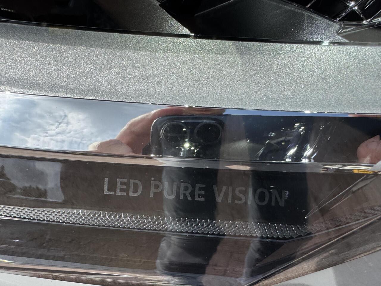 Renault CAPTUR 1.6 E-Tech 145 esprit Alpine+Pack Light&Sound!!