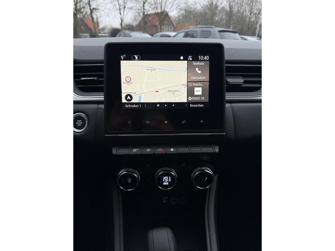 Renault CAPTUR 1.3 TCe 140pk EDC Intens+Camera!!