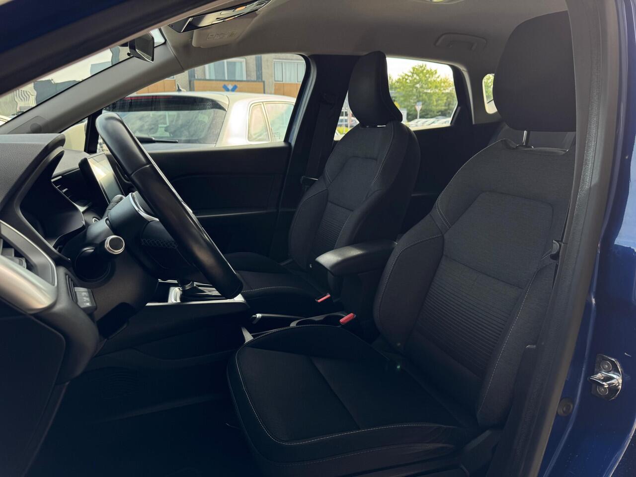 Renault CAPTUR 1.6 E-Tech Hybrid 145 Business Zen CAMERA | NAVI | HYBRIDE