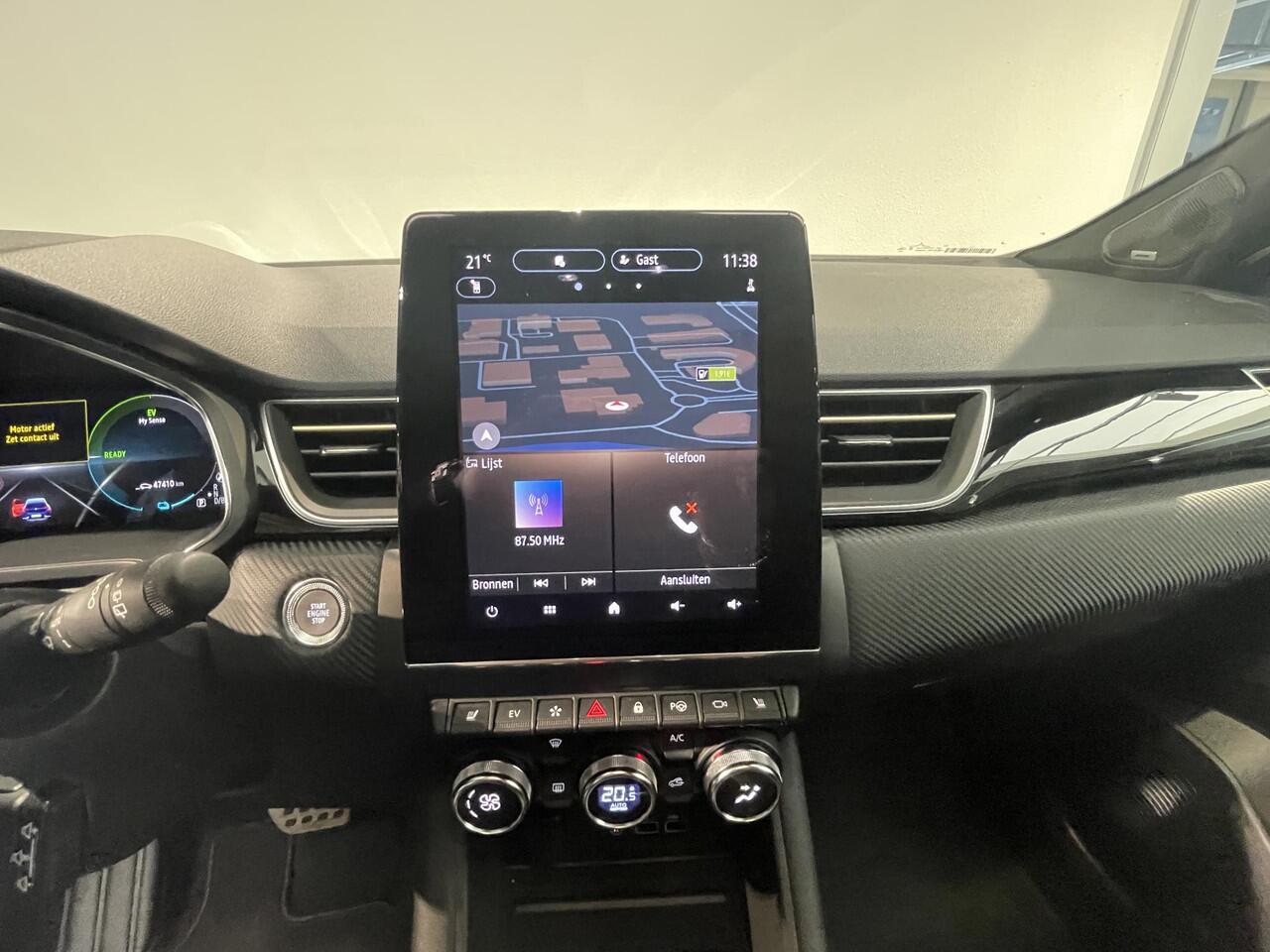 Renault CAPTUR 1.6 E-Tech full hybrid 145 E-Tech engineered | Navigatie | Camera