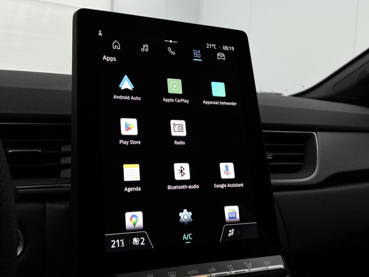 Renault CAPTUR mild hybrid 160PK techno / CAMERA / NAVI GROOT SCHERM