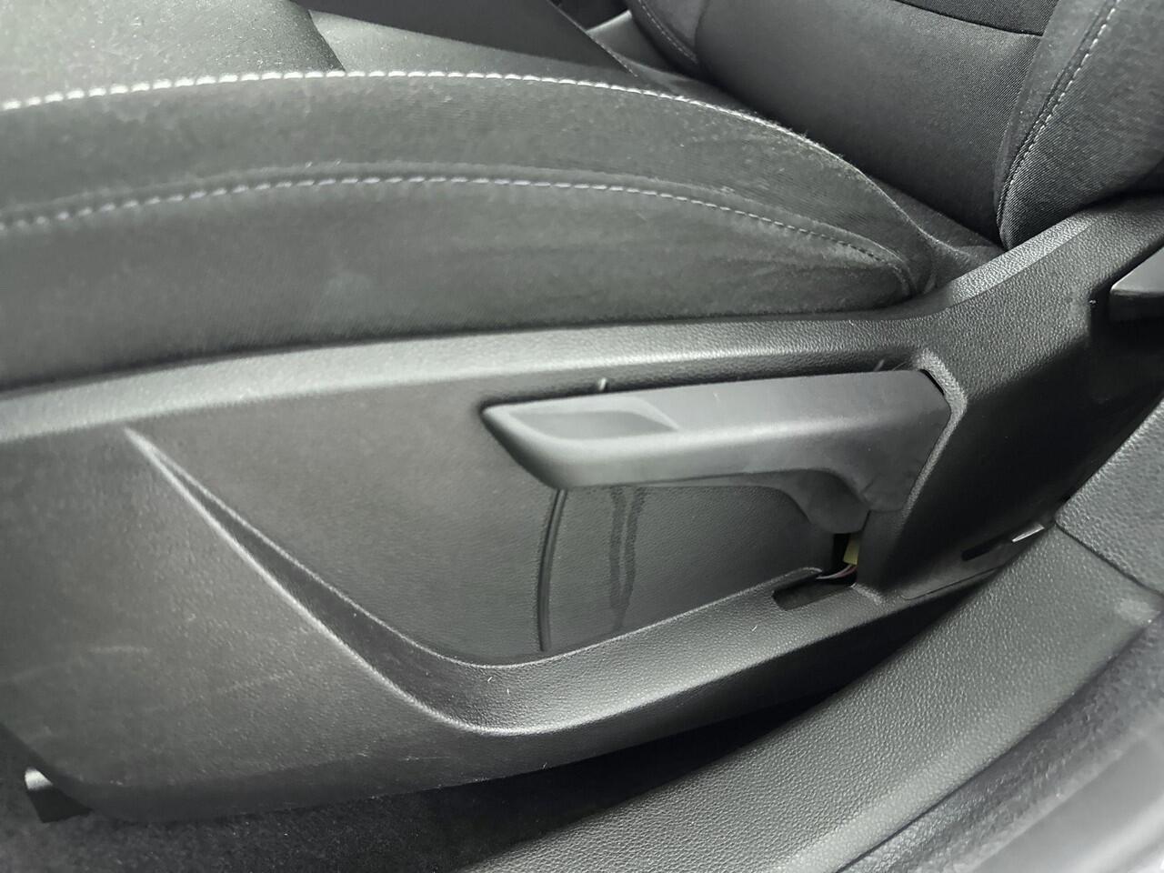 Renault CAPTUR 1.0 TCe 100 Bi-Fuel Zen | Apple Carplay/Android Auto | Airco | Cruise Control | LED Koplampen | Dealeronderhouden