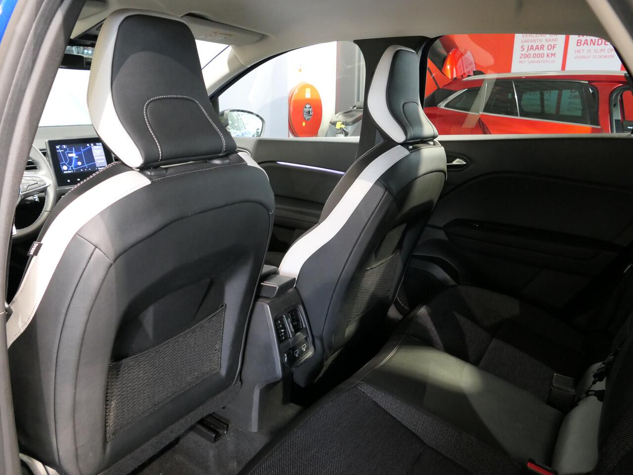 Renault CAPTUR 1.0 TCe 90 Intens - Occasion Lease vanaf ¤454 p/m - *Vraag naar beschikbaarheid!* - Camera - navi - sensor v+a - allseasons