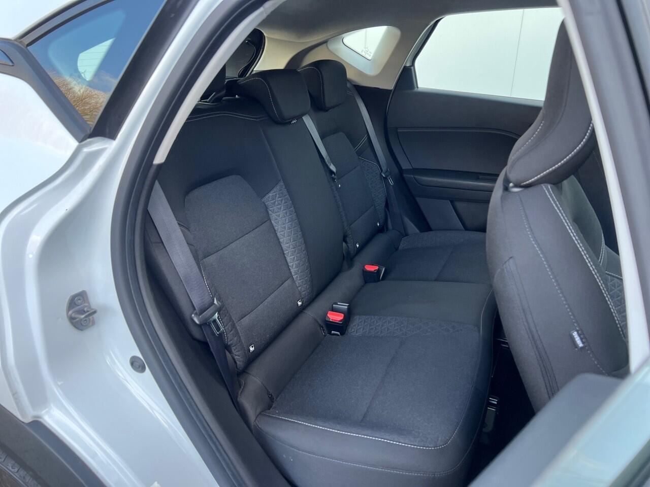 Renault CAPTUR 1.0 TCe 90 equilibre ECC / CRUISE / PDC / STOELVERWARMING