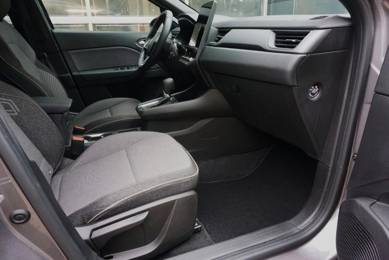 Renault CAPTUR 1.6 E-Tech full hybrid 145 techno