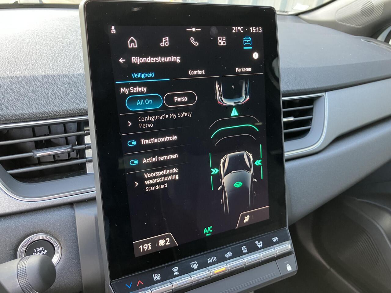 Renault CAPTUR 1.3 160 EDC AUTOMAAT techno * TREKHAAK / FACELIFT *