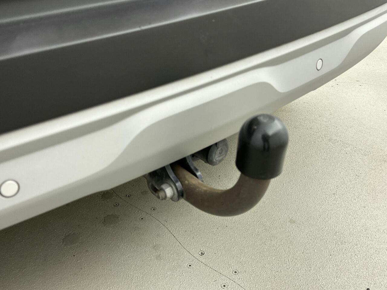 Renault CAPTUR 1.3 TCe 130 Intens | Adaptive Cruise Control | Airco | Achteruitrijcamera | Apple Carplay / Android Auto | All Seasonbanden | Trekhaak | Parkeersensoren Voor en Achter