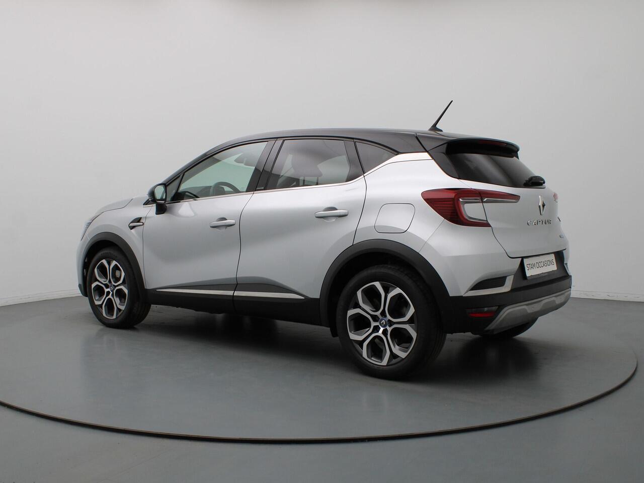 Renault CAPTUR E-Tech Plug-in Hybrid 160pk Intens Automaat Camera | Cruise | Navi | Parkeersens. v+a